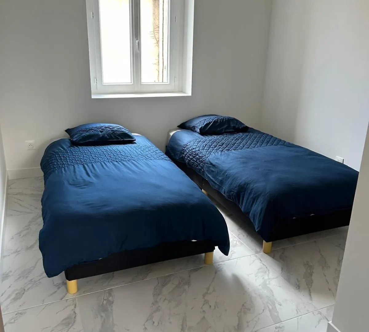 Appartement T3, Wi-Fi ,Climatise 2Eme Etage Et Dernier Etage 马赛